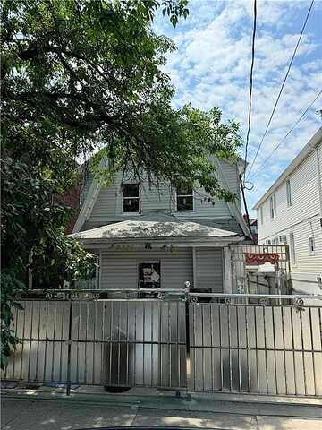 12Th, BROOKLYN, NY 11235