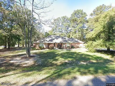 Pine Oaks, MADISONVILLE, LA 70447