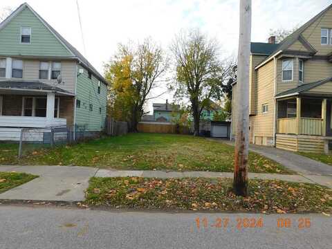 Kimberley, CLEVELAND, OH 44108