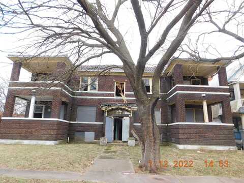 Whitmore, CLEVELAND, OH 44108