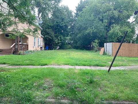 Geraldine, CLEVELAND, OH 44111