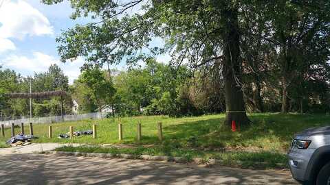 142Nd, CLEVELAND, OH 44112