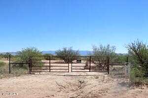 S Grimmett Road 68, Pearce, AZ 85625