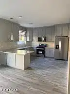 E Cinnabar Avenue 2, Phoenix, AZ 85020