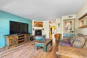 E Desert Cove Avenue 49, Phoenix, AZ 85020