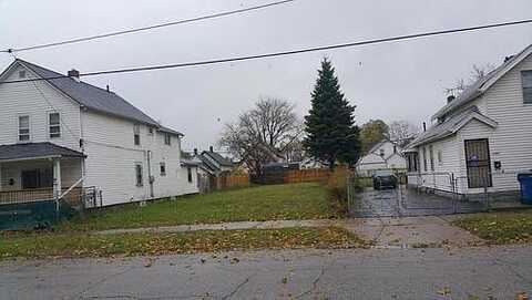 E 45Th St (Fr & Rear), Cleveland, OH 44103