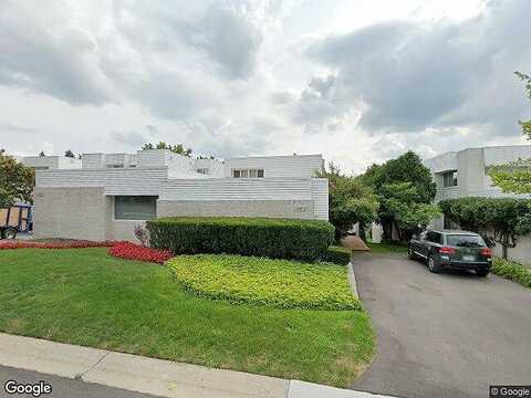 Alexander, BLOOMFIELD TOWNSHIP, MI 48302