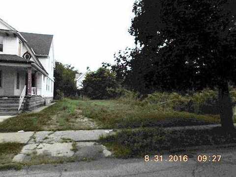 Carlyon, CLEVELAND, OH 44112
