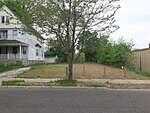 Wadena, CLEVELAND, OH 44112