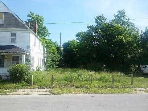 Woodlawn, CLEVELAND, OH 44112