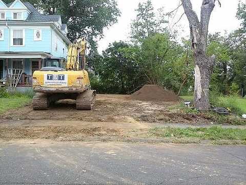 Wadena, CLEVELAND, OH 44112