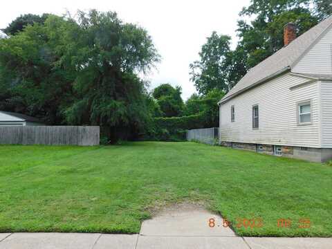 90Th, CLEVELAND, OH 44106