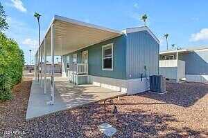 E Allred Avenue 129, Mesa, AZ 85204