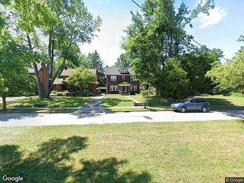 Washington Blvd, Cleveland Heights, OH 43713