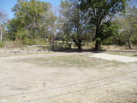 5Th, CORSICANA, TX 75110