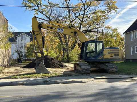 116Th, CLEVELAND, OH 44120
