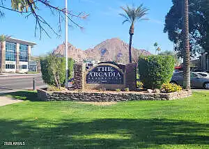 E Camelback Road 234, Phoenix, AZ 85018