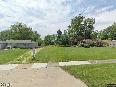 Derbyshire, CLEVELAND, OH 44128