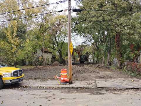 Pershing, CLEVELAND, OH 44127
