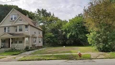 Luther, CLEVELAND, OH 44103