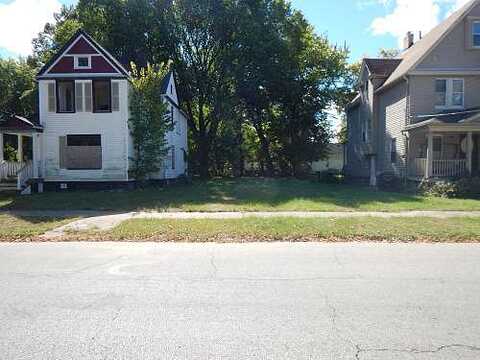 Luther, CLEVELAND, OH 44103
