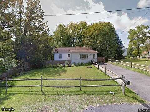 Manor Dr, CLINTON, MD 20735