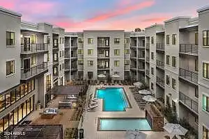 E Stella Lane 1, Phoenix, AZ 85014