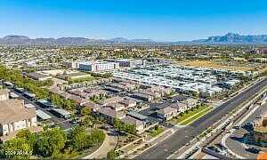E Hampton Avenue 1, Mesa, AZ 85209