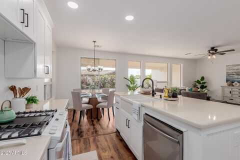 24812 S PLEASANT Court, Sun Lakes, AZ 85248