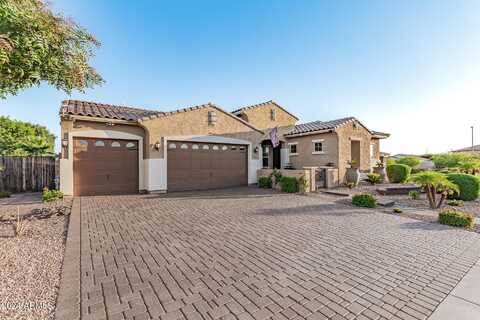 2827 E BELLERIVE Drive, Gilbert, AZ 85298