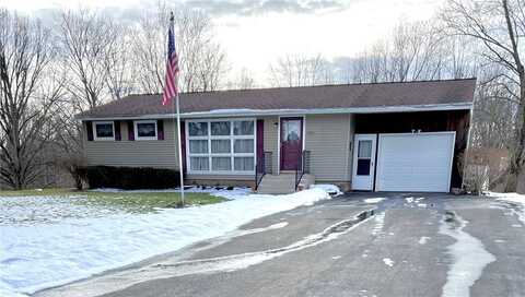 7391 Powers Road, Throop, NY 13021