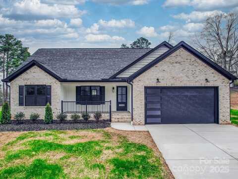 8690 Crestwood Drive, Mount Pleasant, NC 28124