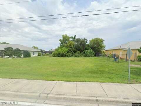 1807 Surfside Boulevard, Cape Coral, FL 33991