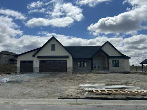 10137 Lakeview Drive, Saint John, IN 46373