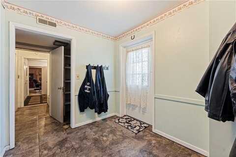 23531 Springdale Road, Easton, KS 66020