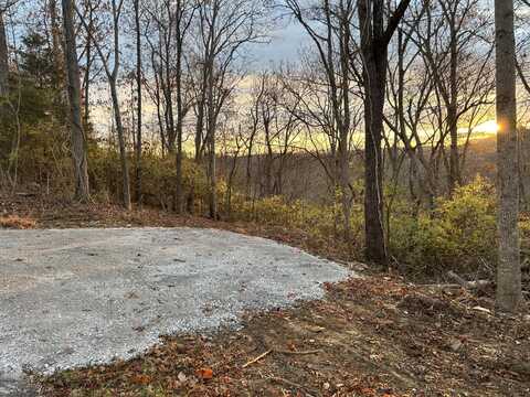 4136 Kentucky River Parkway, Lexington, KY 40515
