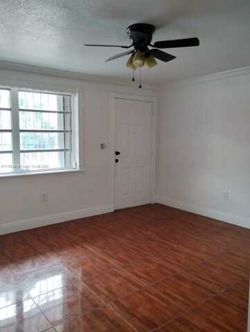 3121 NW 103rd St, Miami, FL 33147