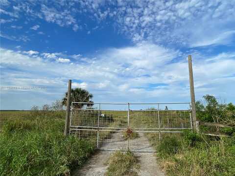 3700 State Rd 70, Lake Placid, FL 33852
