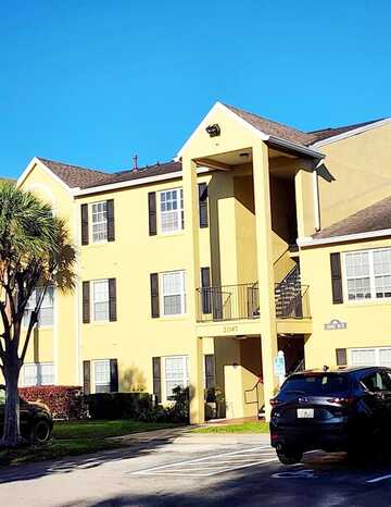 2047 DIXIE BELLE DRIVE, ORLANDO, FL 32812