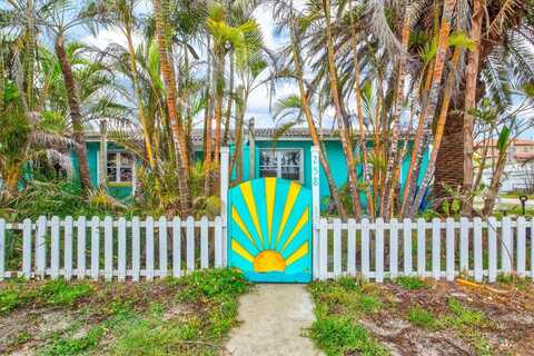 256 144TH AVENUE, MADEIRA BEACH, FL 33708