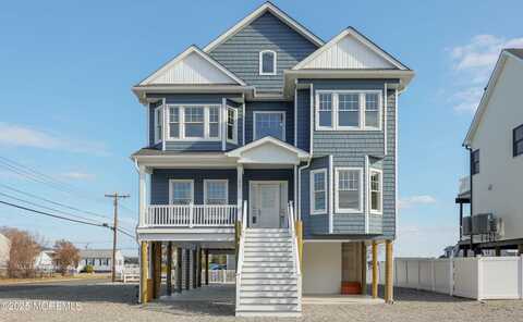 25 Sage Road, Toms River, NJ 08753