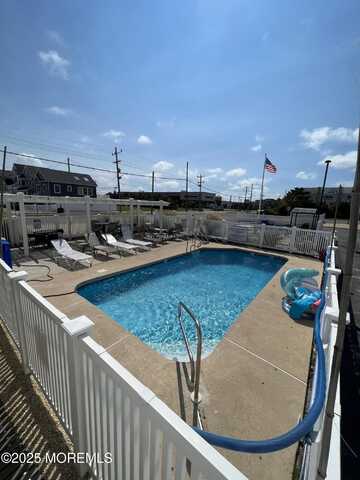 1679 Route 35, Ortley Beach, NJ 08751