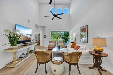 4819 W Boulevard, NAPLES, FL 34103