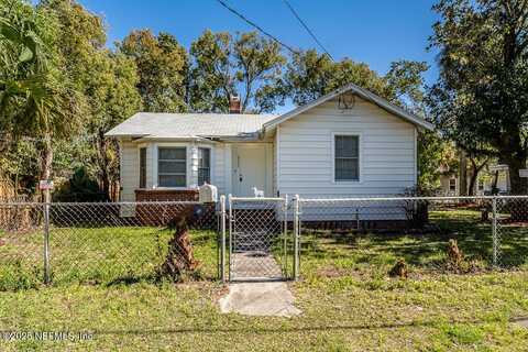 8027 FLOYD Street, Jacksonville, FL 32208