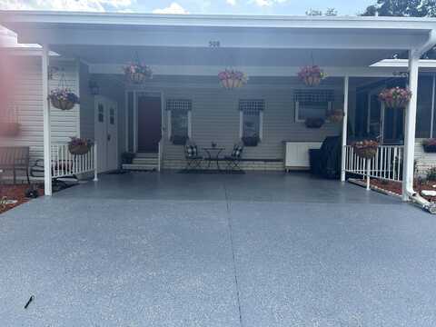 508 Palmer Dr., Lady Lake, FL 32159