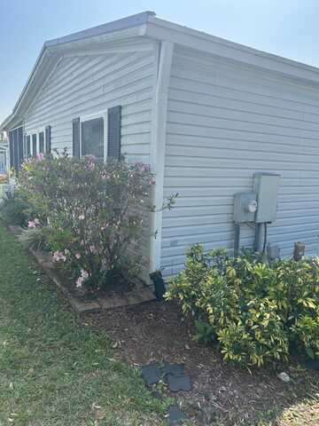 508 Palmer Dr., Lady Lake, FL 32159
