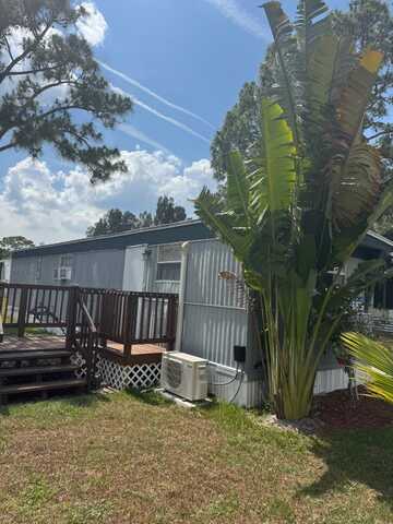 46 Phyllis Dr., Melbourne, FL 32934