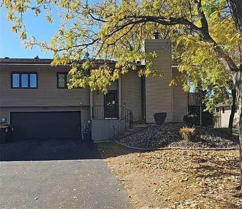 2584 76th Street E, Inver Grove Heights, MN 55076