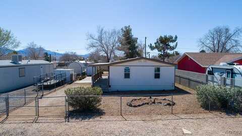 3072 E Lass Avenue, Kingman, AZ 86409