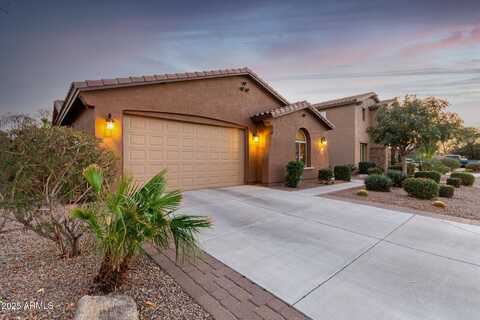 631 W STANLEY Avenue, San Tan Valley, AZ 85140